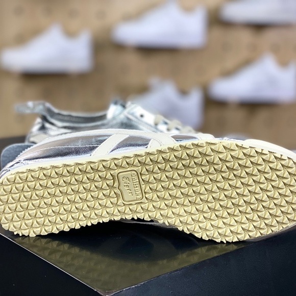 Onitsuka Tiger Mexico 66 Women's Casual Sneakers - Picture 4 of 5